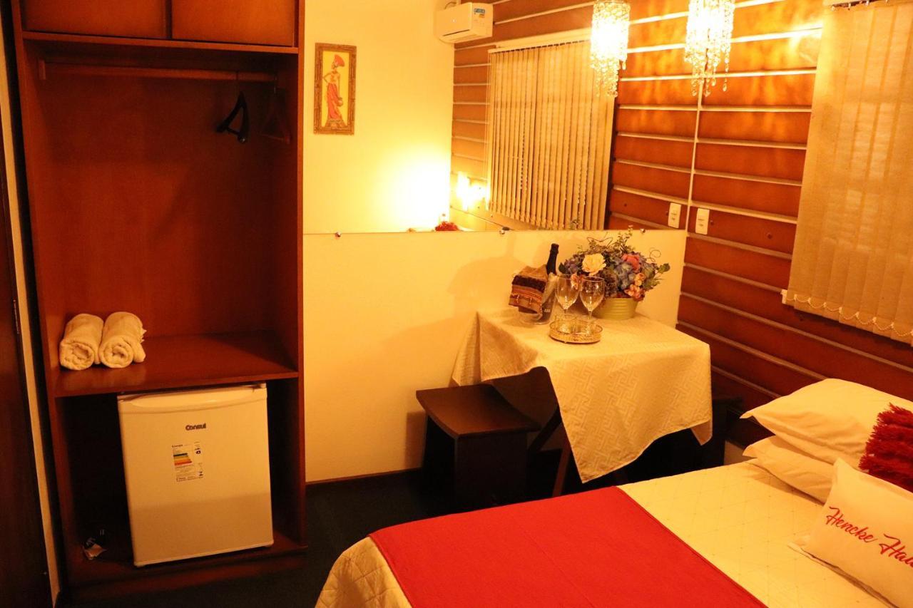 Pousada Hencke Haus (Adults Only) Канела Екстер'єр фото