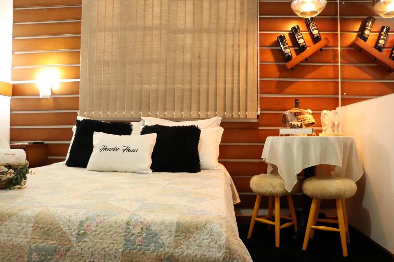 Pousada Hencke Haus (Adults Only) Канела Екстер'єр фото
