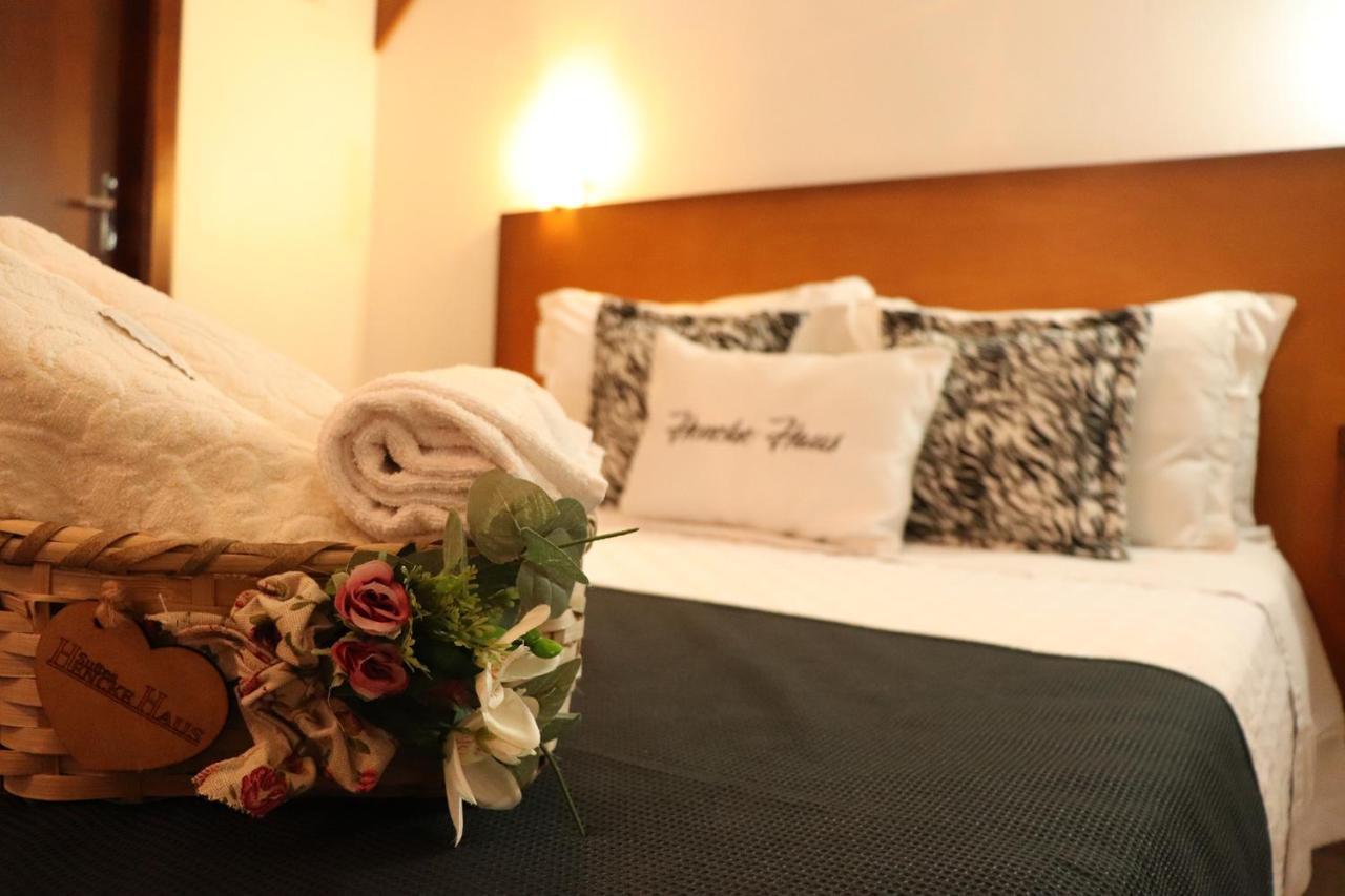 Pousada Hencke Haus (Adults Only) Канела Екстер'єр фото