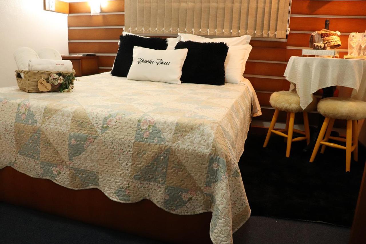 Pousada Hencke Haus (Adults Only) Канела Екстер'єр фото